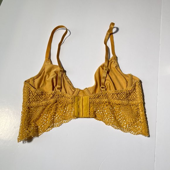 Forever 21 Mustard Yellow Bra Style Top Lace Detail and Satin Cups Size Small - Picture 4 of 7